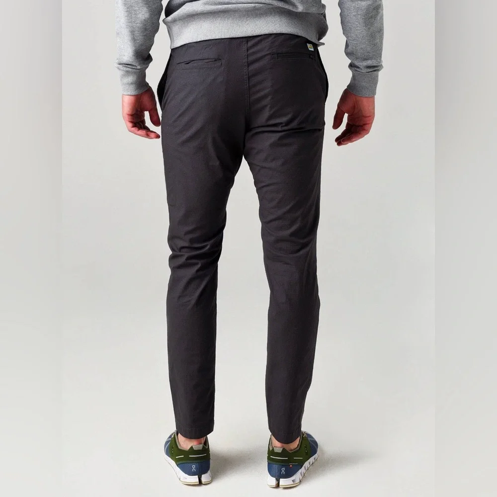 Vuori Black/Dark grey Ripstop Outdoor Athletic Pants - Men's Small